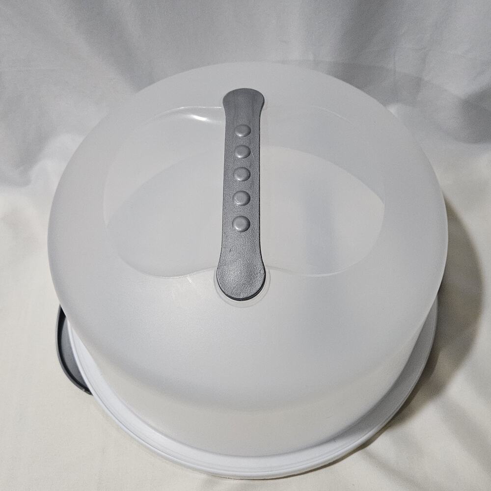Sterilite Cake Server Carrier 12" Round White Gray Handle Locking Lid